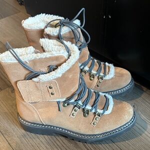 Women's Tan Suede Ankle Boots